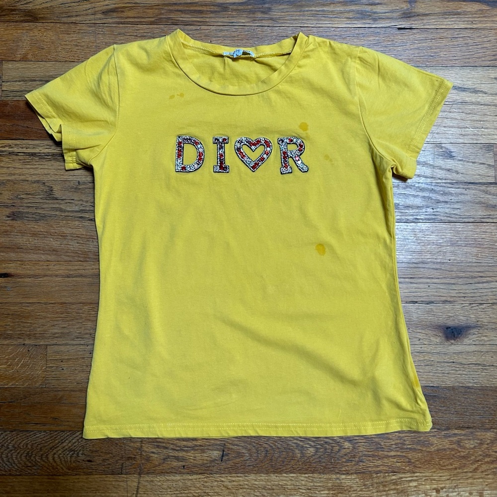 Chic Bright Yellow Tee